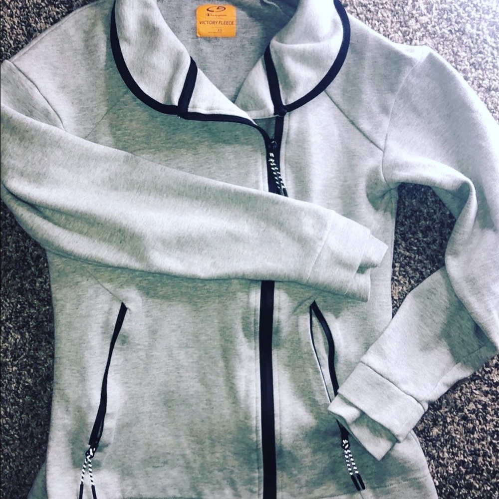 Champion zip up - Picture 2 of 4